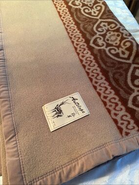 Antelope Beige and Brown Mothproof Woolen Blanket with Border